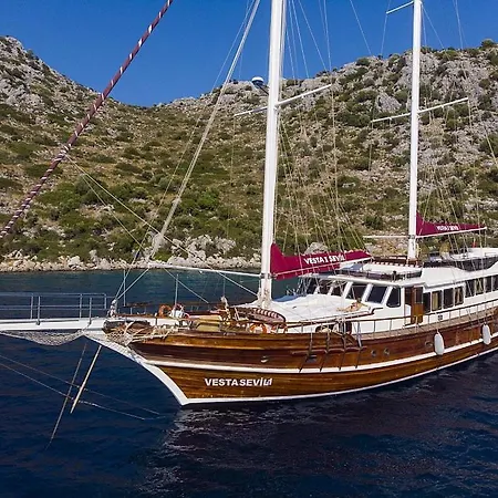 Segmen Gulet Botel Marmaris